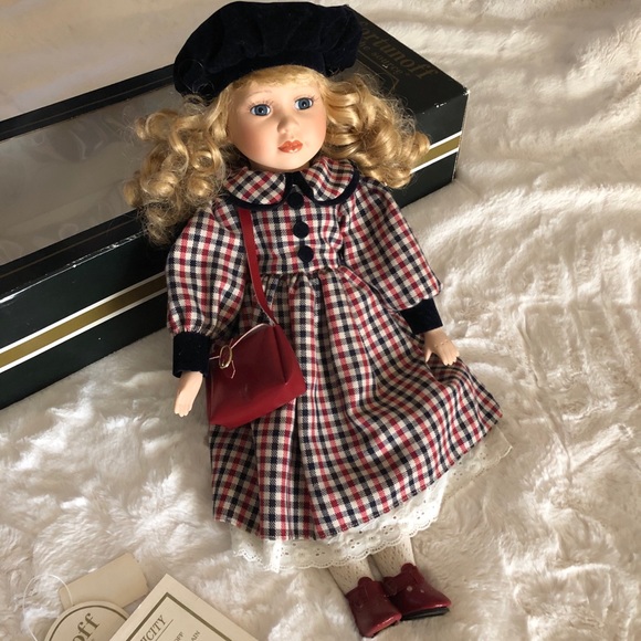 Vintage Fortunoff Doll Collection- LYDIA - Picture 1 of 8